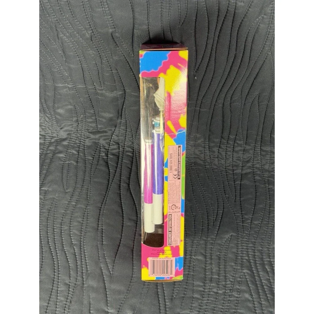 1995 Mattel Tie Dye Teresa Friend of Barbie Doll #20506 NRFB New Vintage Sealed